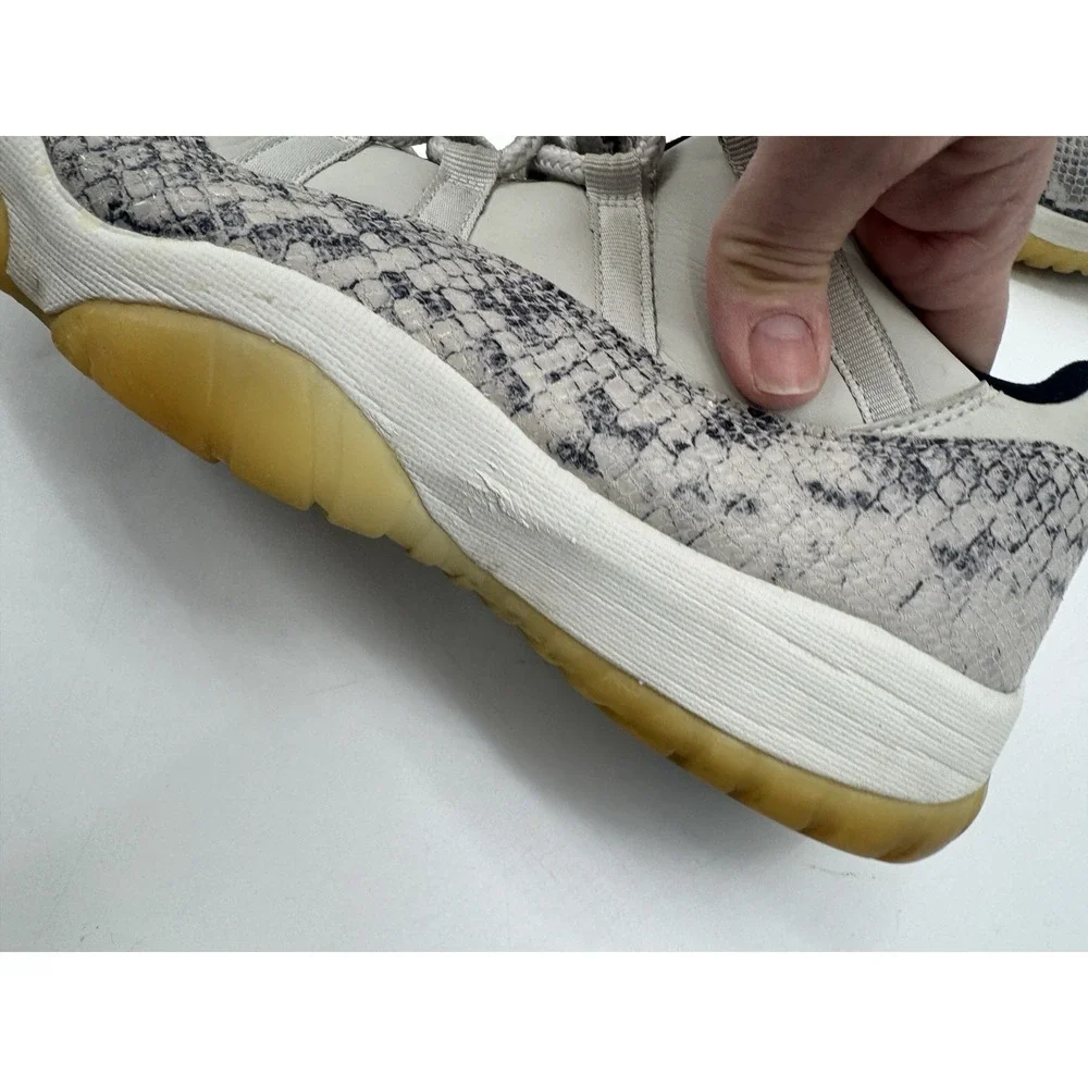Air Jordan 11 Low Snakeskin Light Bone Retro Mens Size 12 Sneakers CD6846-002